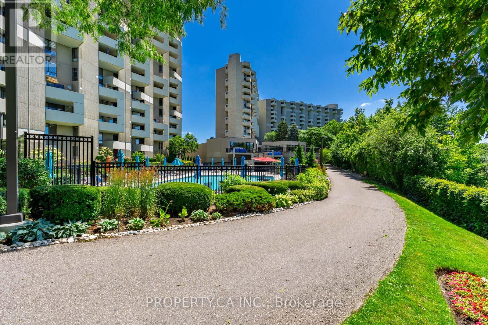 E35 - 300 Mill Road, Toronto (Markland Wood), Ontario  M9C 4W7 - Photo 40 - W12442438