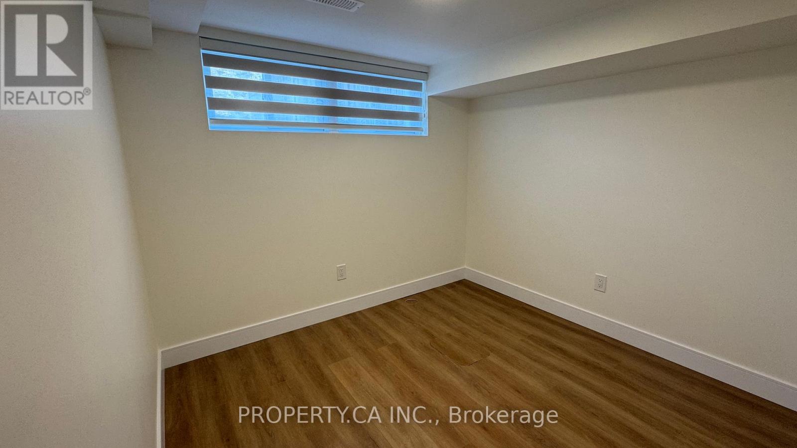 Lower 2 - 60 Lightwood Drive, Toronto, Ontario  M9V 2Z2 - Photo 7 - W12442444