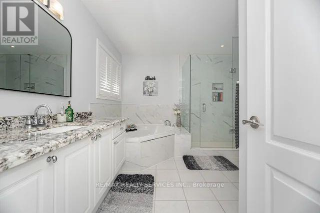 8 Barnes Court, Brampton (Snelgrove), Ontario  L7A 1J1 - Photo 30 - W12442457
