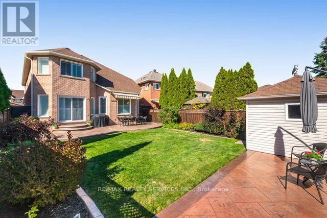 8 Barnes Court, Brampton (Snelgrove), Ontario  L7A 1J1 - Photo 50 - W12442457