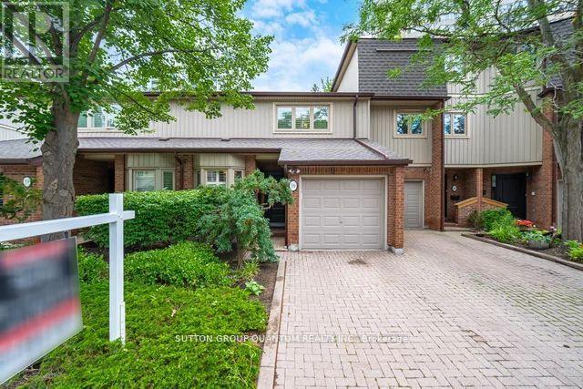 59 - 1200 Walden Circle, Mississauga (Clarkson), Ontario  L5J 4J9 - Photo 1 - W12442463