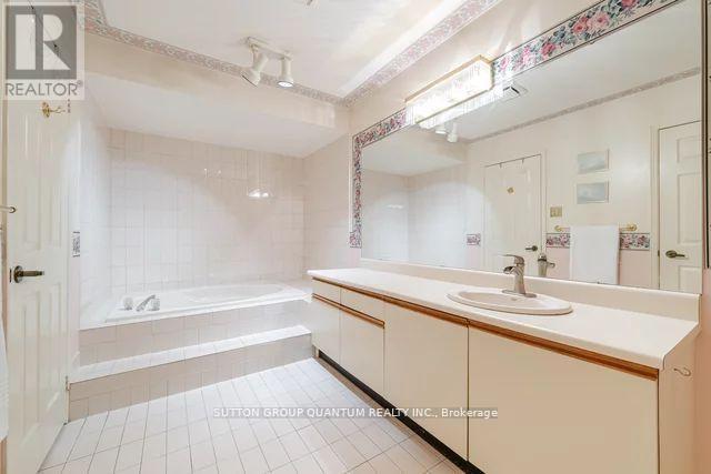 59 - 1200 Walden Circle, Mississauga (Clarkson), Ontario  L5J 4J9 - Photo 16 - W12442463