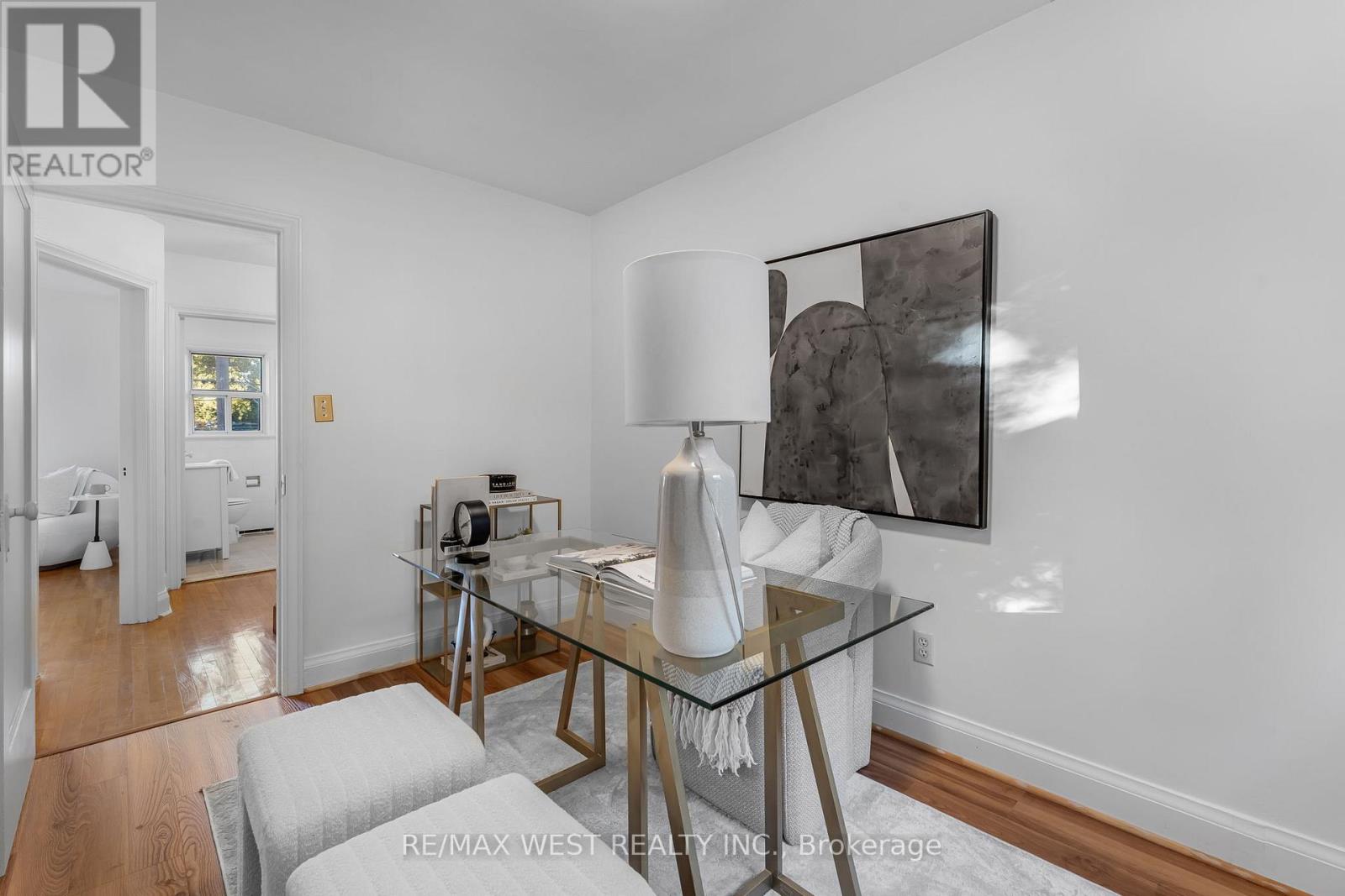 215 Jane Street, Toronto (Runnymede-Bloor West Village), Ontario  M6S 3Y8 - Photo 23 - W12442477