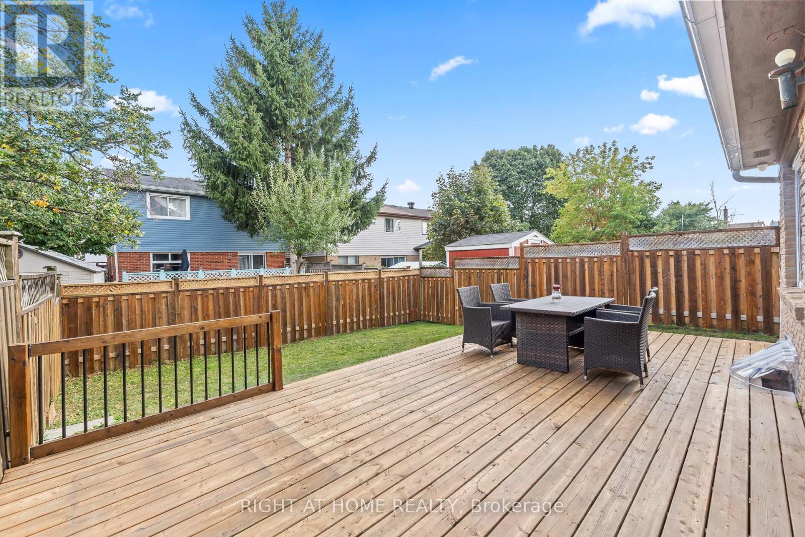 55 Cowan Road N, Brampton (Brampton West), Ontario  L6X 2P9 - Photo 22 - W12442487