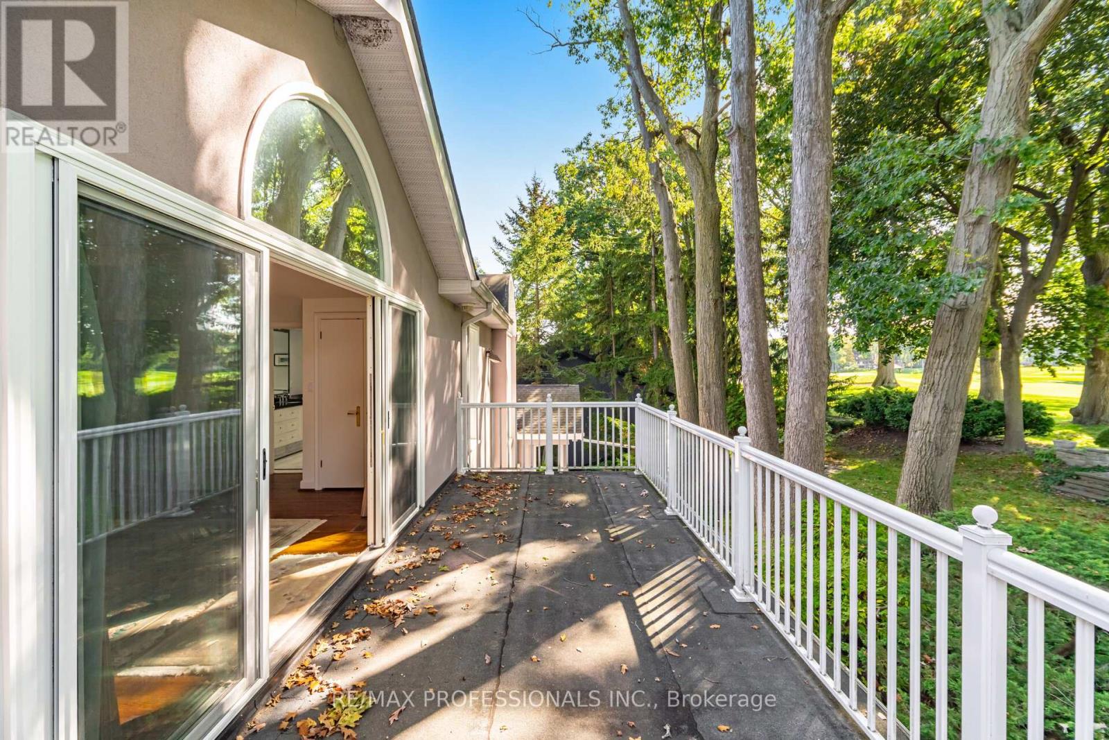 32 Edenbrook Hill, Toronto (Edenbridge-Humber Valley), Ontario  M9A 3Z6 - Photo 41 - W12442517