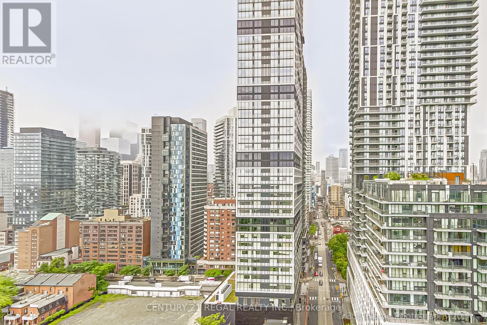 Ph105 - 219 Dundas Street E, Toronto, Ontario  M5A 0V1 - Photo 12 - C12442586