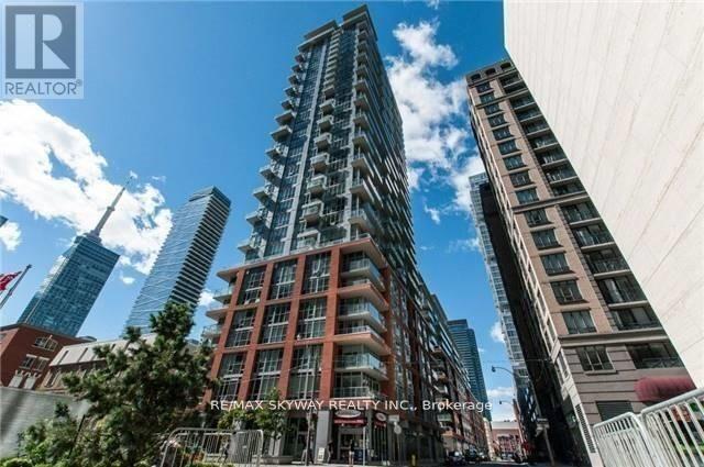 709 - 126 Simcoe Street, Toronto, Ontario  M5H 4E6 - Photo 2 - C12442600