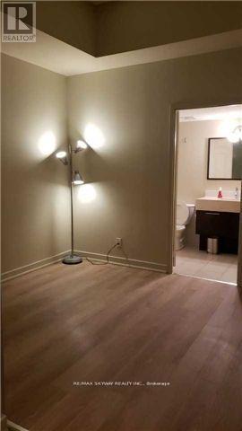 709 - 126 Simcoe Street, Toronto, Ontario  M5H 4E6 - Photo 7 - C12442600