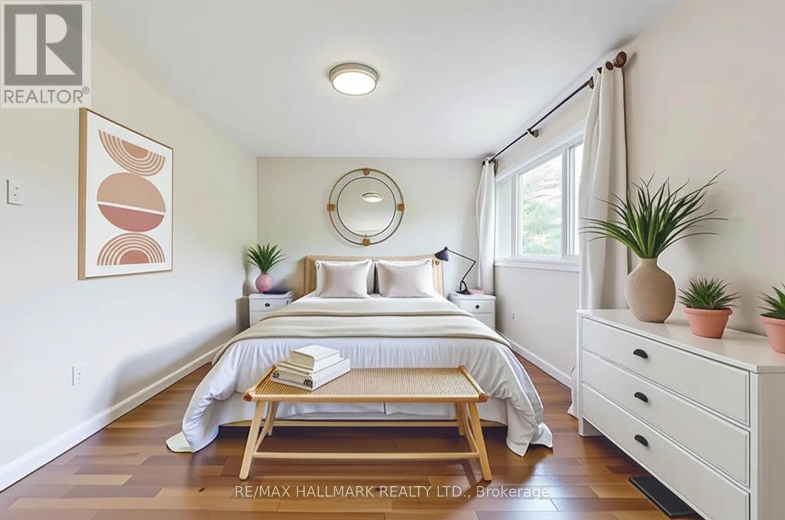 50 Song Meadoway, Toronto, Ontario  M2H 2T7 - Photo 2 - C12442612