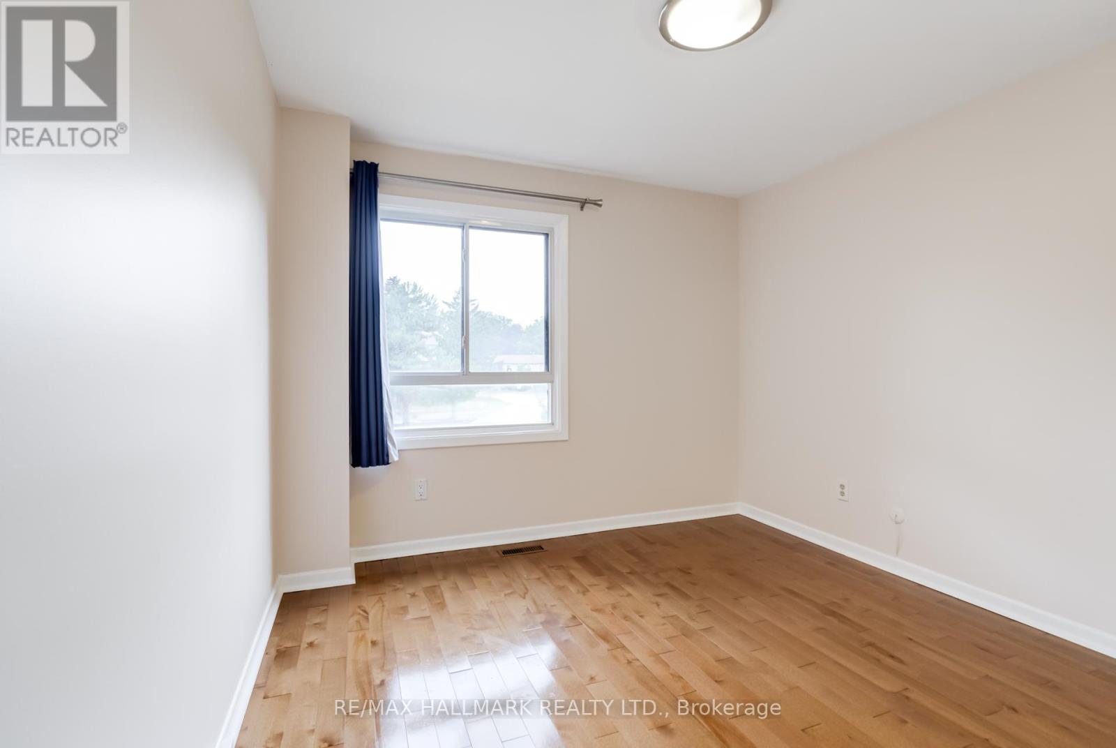 50 Song Meadoway, Toronto, Ontario  M2H 2T7 - Photo 33 - C12442612