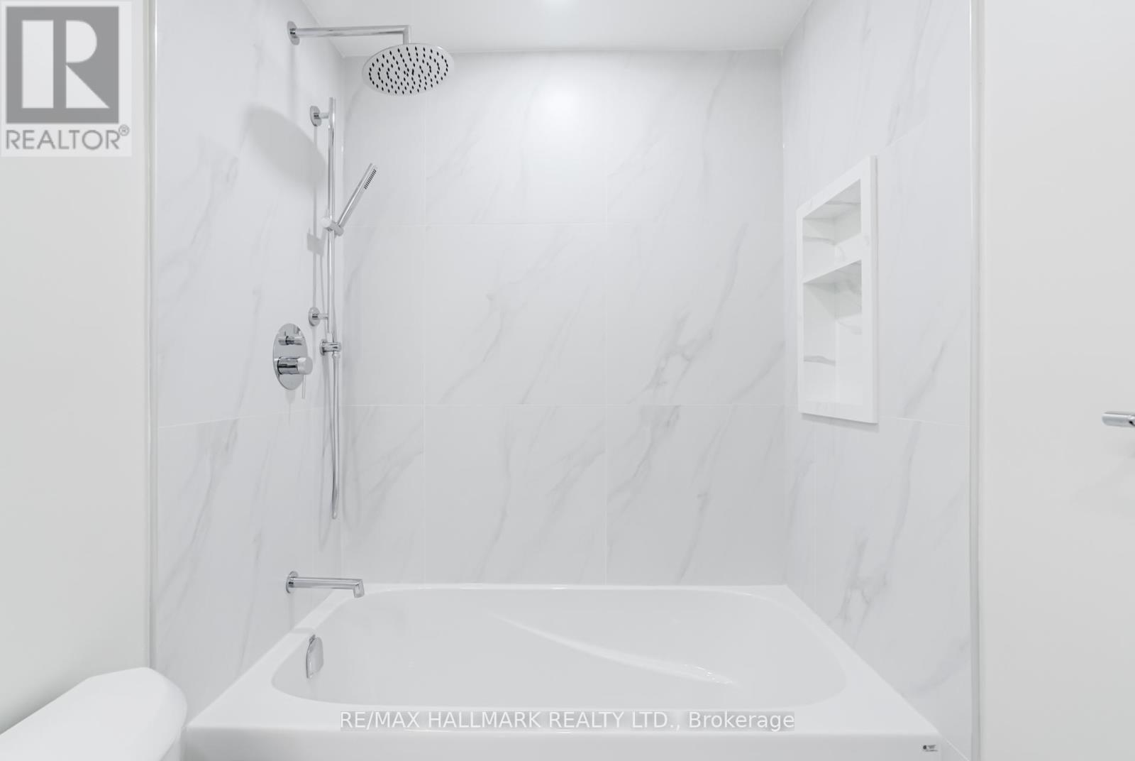 50 Song Meadoway, Toronto, Ontario  M2H 2T7 - Photo 35 - C12442612