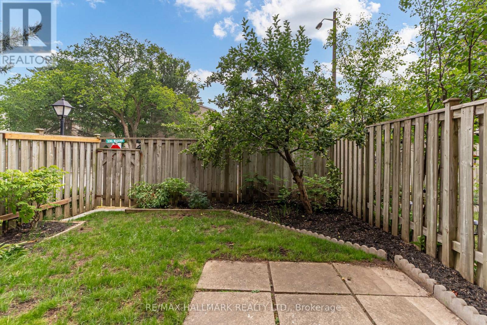 50 Song Meadoway, Toronto, Ontario  M2H 2T7 - Photo 46 - C12442612