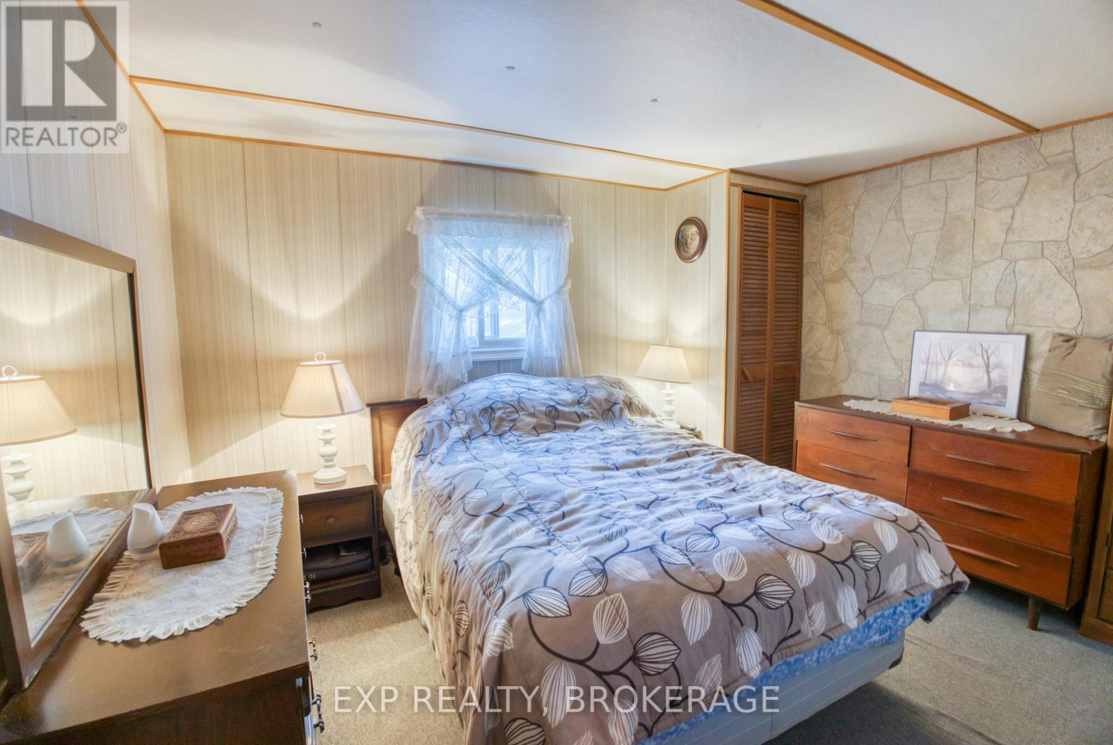 1103 Harold Road, Frontenac, Ontario  K0H 2E0 - Photo 16 - X12442684