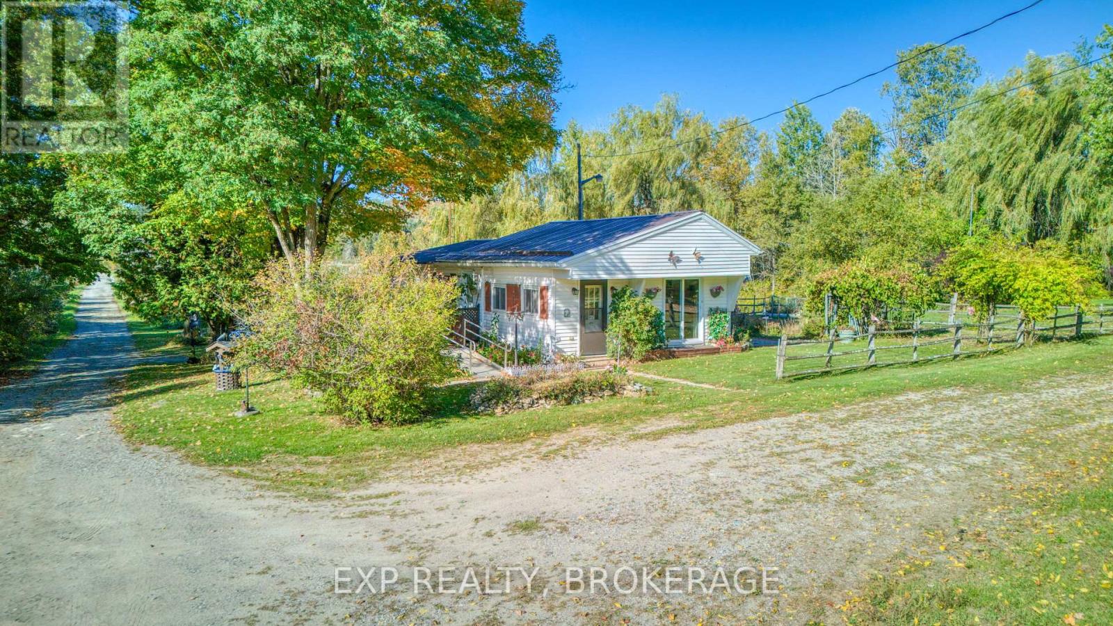 1103 Harold Road, Frontenac, Ontario  K0H 2E0 - Photo 2 - X12442684