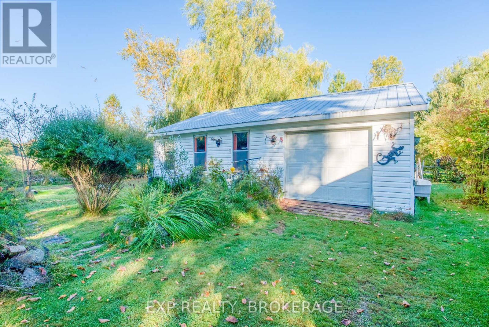 1103 Harold Road, Frontenac, Ontario  K0H 2E0 - Photo 5 - X12442684