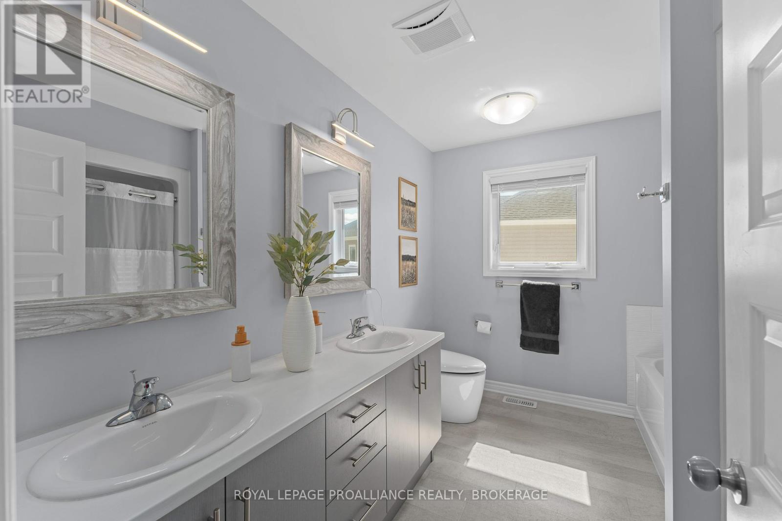 1713 Executive Avenue, Kingston, Ontario  K7P 0L9 - Photo 22 - X12442811
