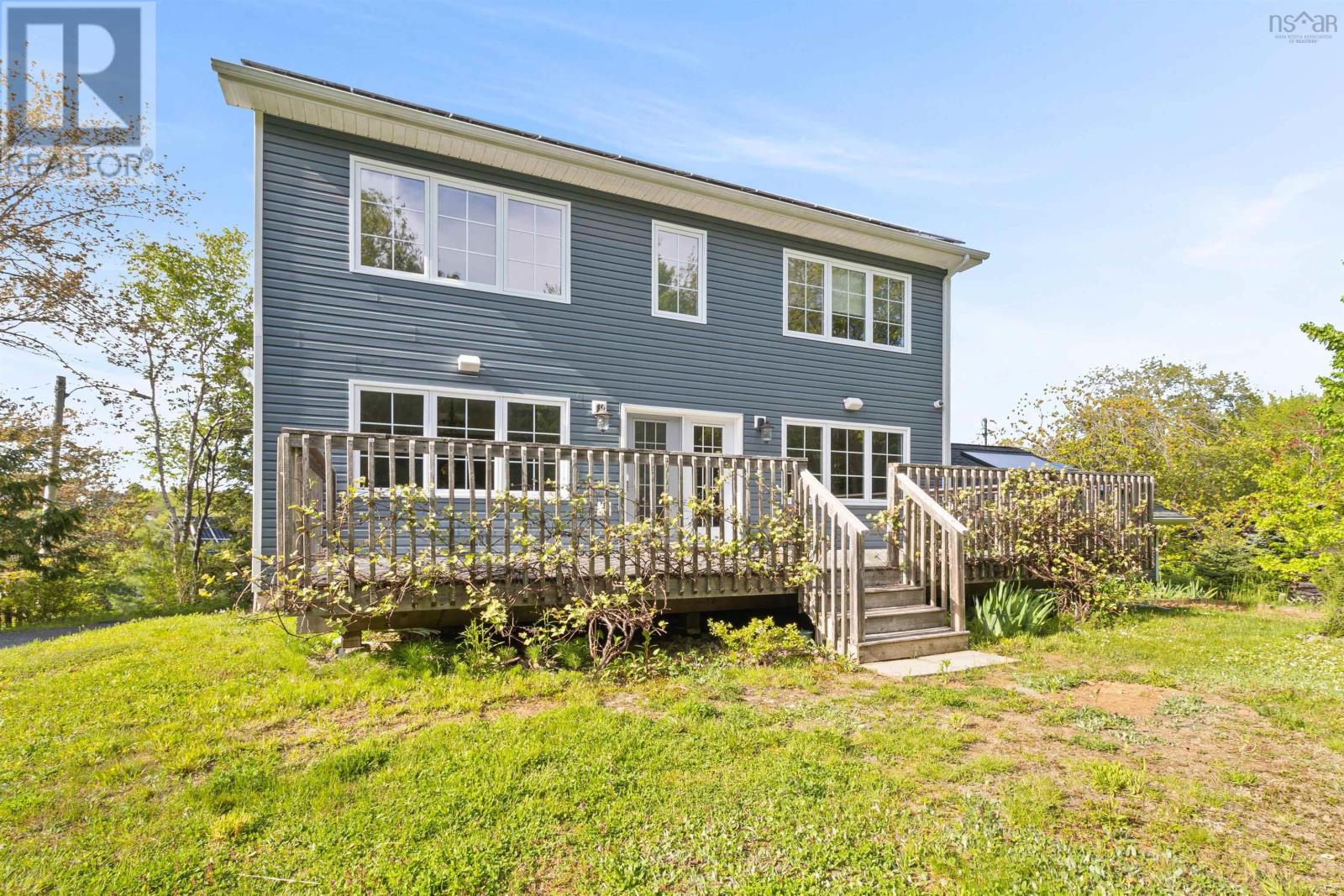 Property at 46 Melwood Avenue image 2