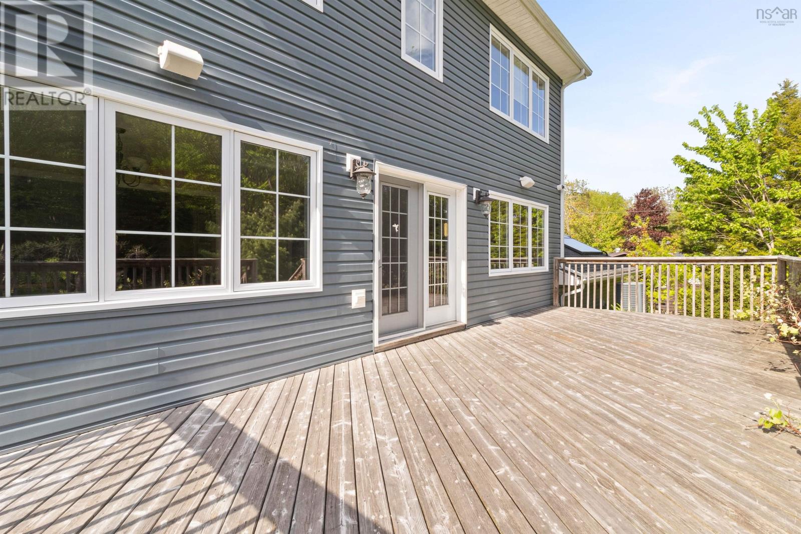 Property at 46 Melwood Avenue image 3