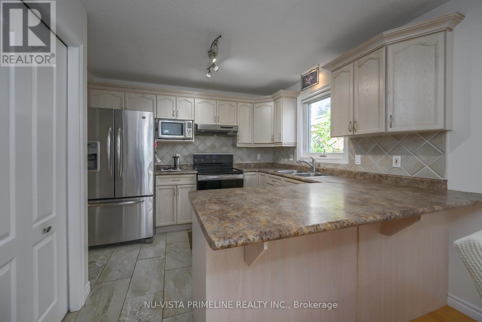 1742 Creekside Street, London North, Ontario  N5X 4L7 - Photo 18 - X12442651