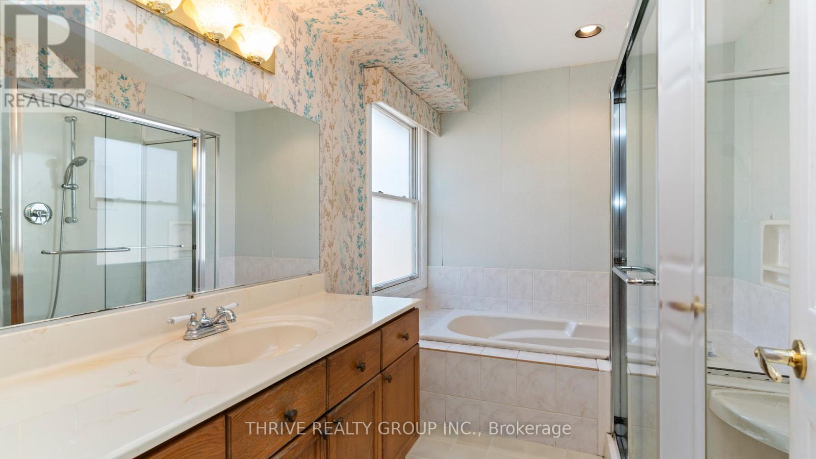 217 Mary Avenue, London South (South D), Ontario  N6J 3L8 - Photo 22 - X12442707