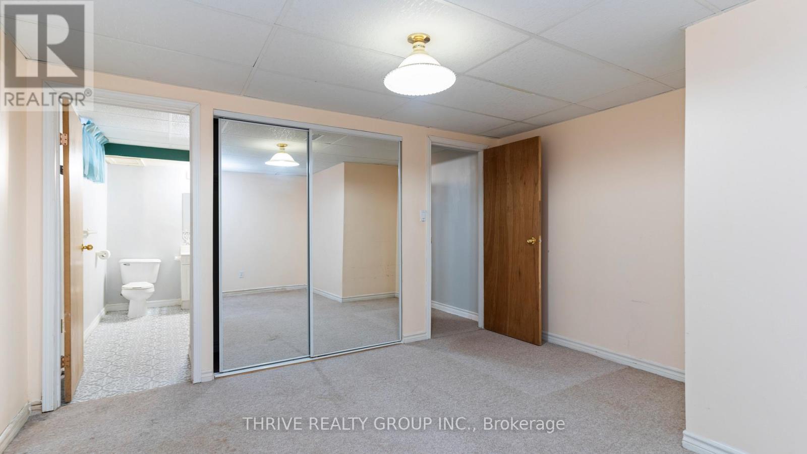 217 Mary Avenue, London South (South D), Ontario  N6J 3L8 - Photo 33 - X12442707
