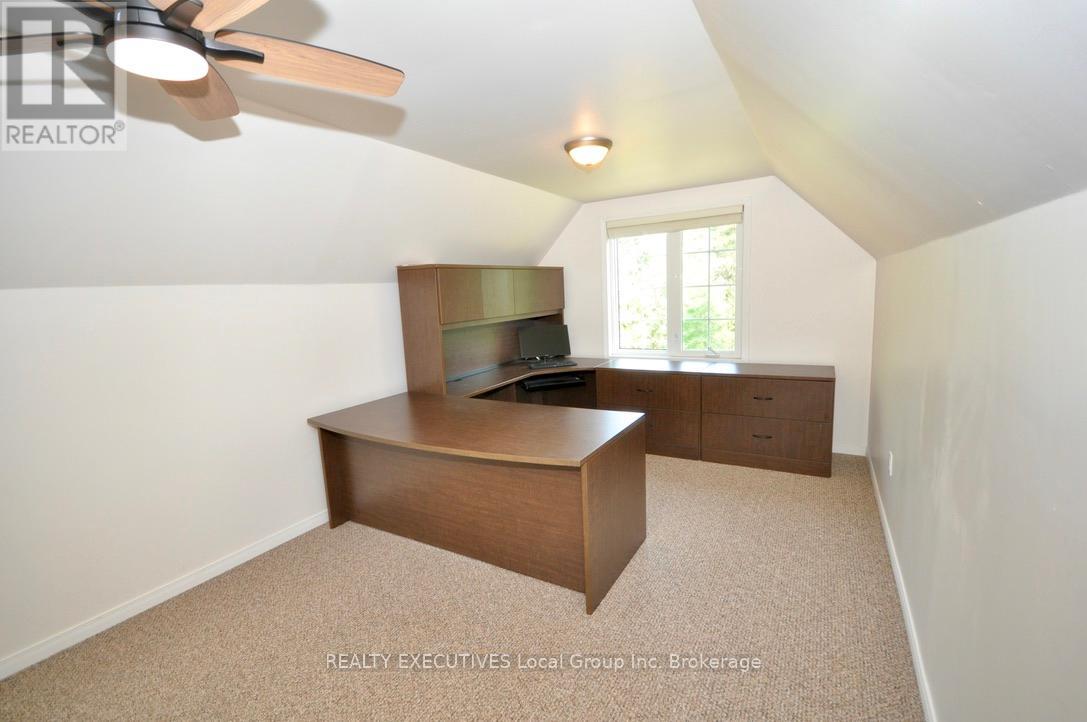 1 Springdale Drive, North Bay, Ontario  P1B 8G2 - Photo 32 - X12411541