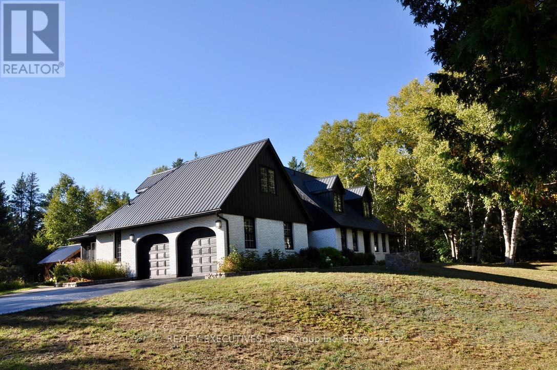 1 Springdale Drive, North Bay, Ontario  P1B 8G2 - Photo 35 - X12411541