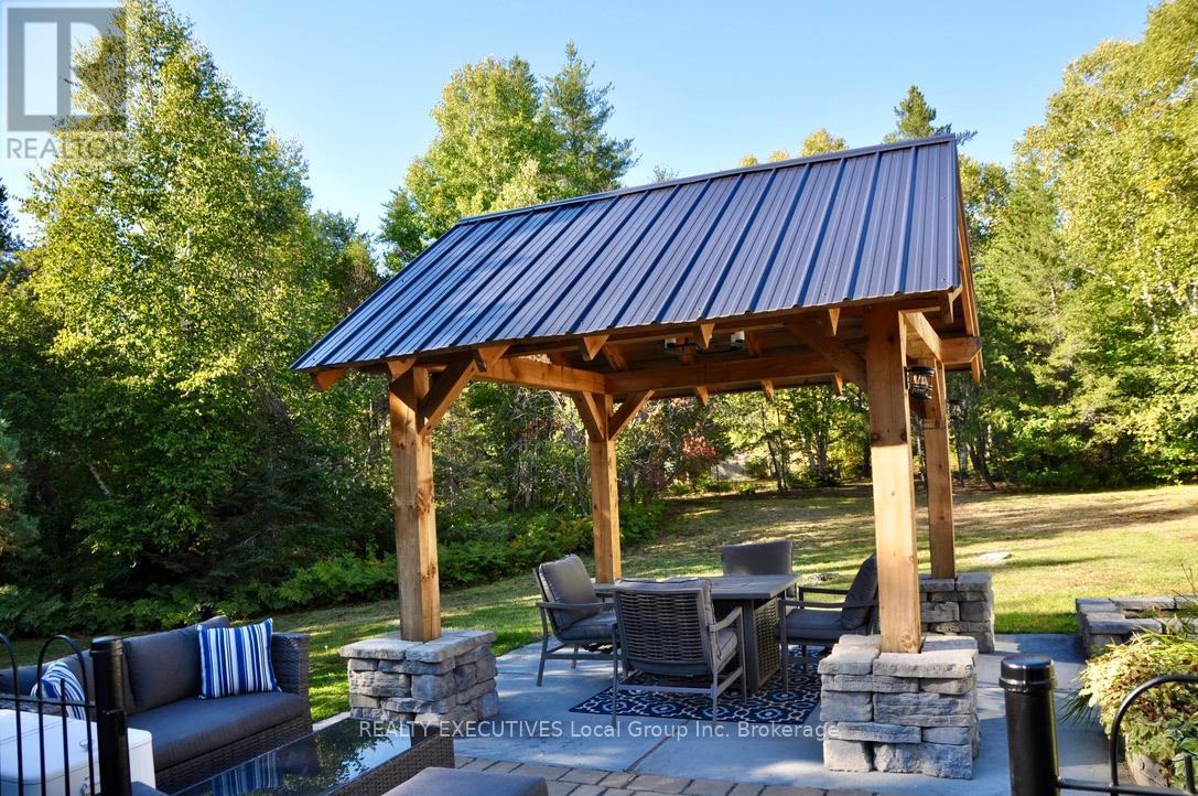 1 Springdale Drive, North Bay, Ontario  P1B 8G2 - Photo 34 - X12411541