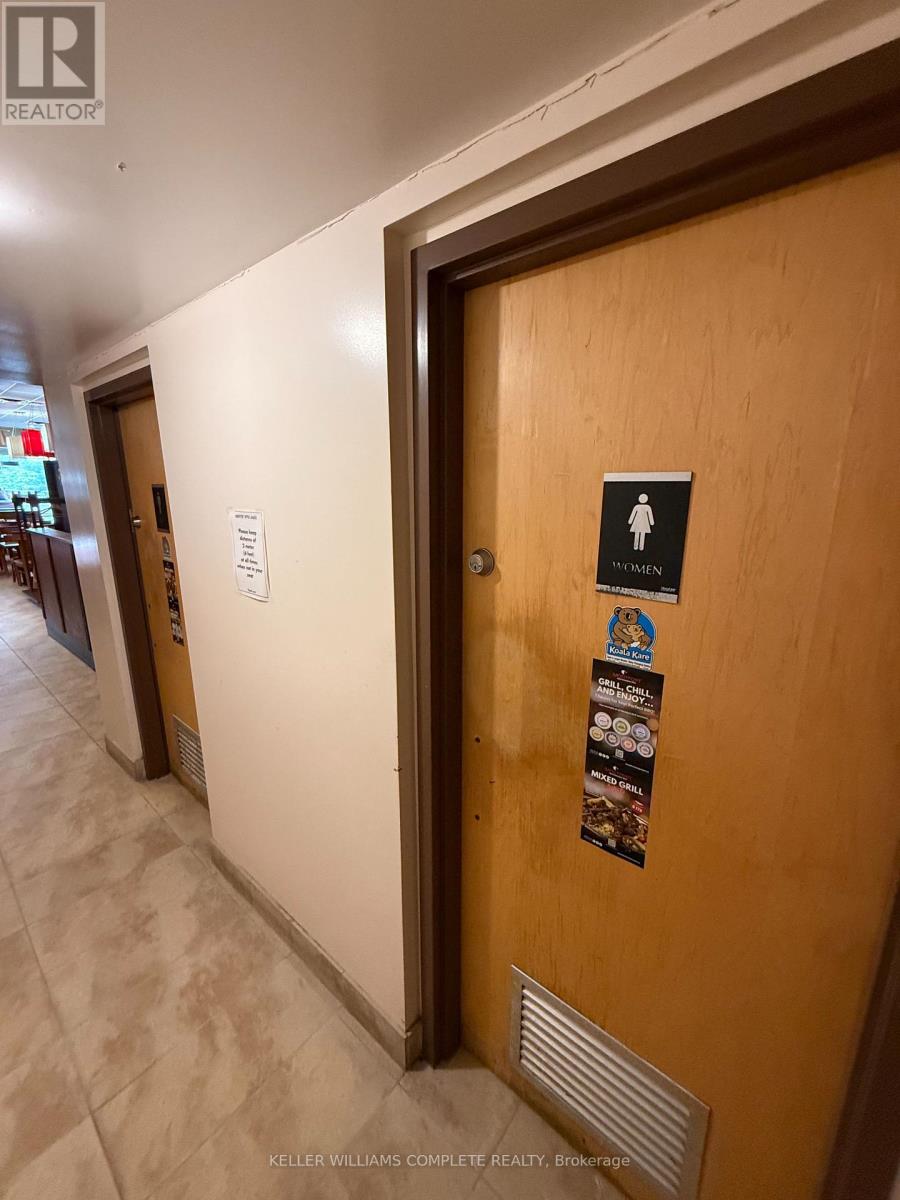 1508 Upper James Street, Hamilton (Mewburn), Ontario  L9B 1K3 - Photo 22 - X12442382