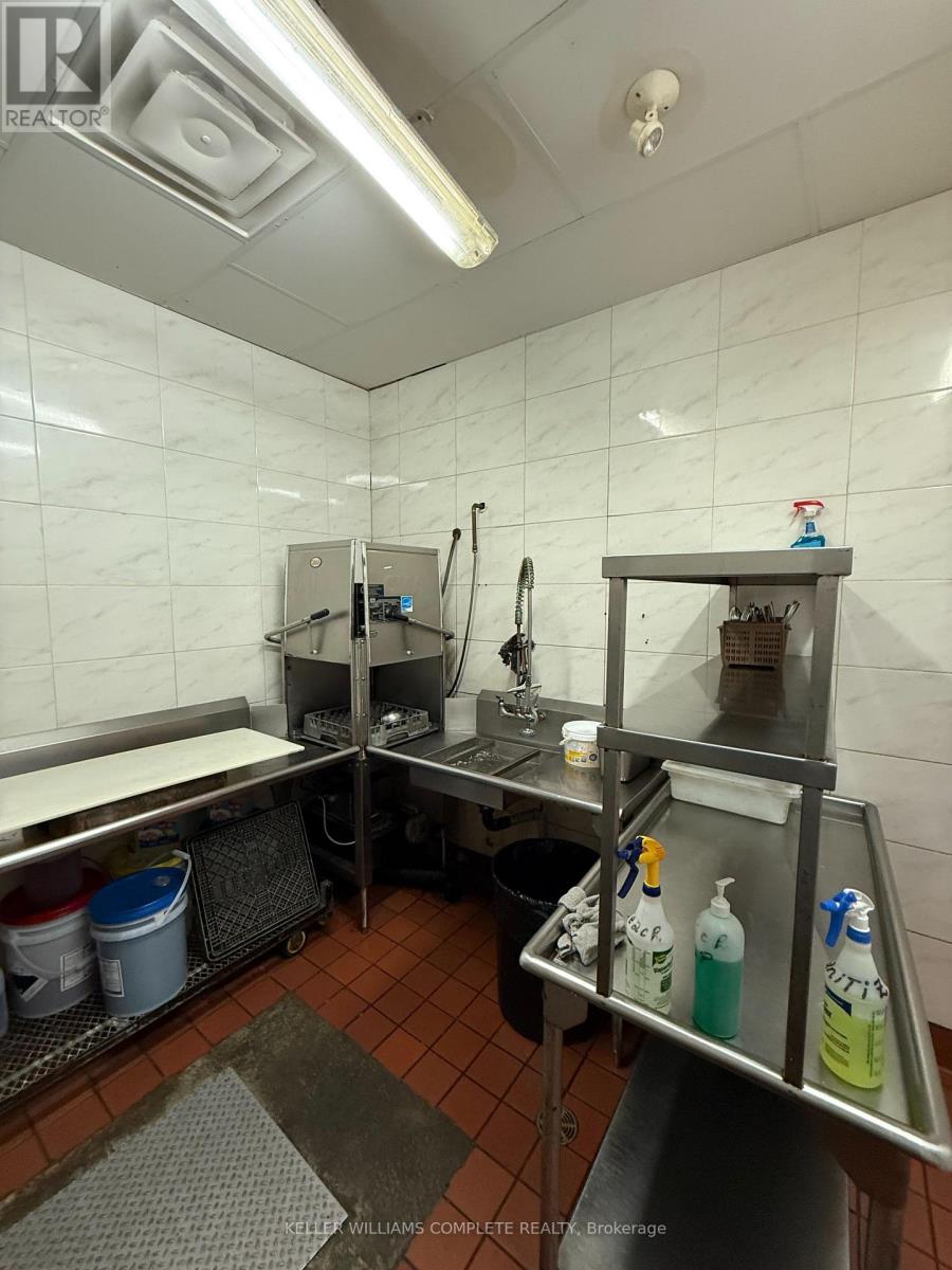1508 Upper James Street, Hamilton (Mewburn), Ontario  L9B 1K3 - Photo 26 - X12442382
