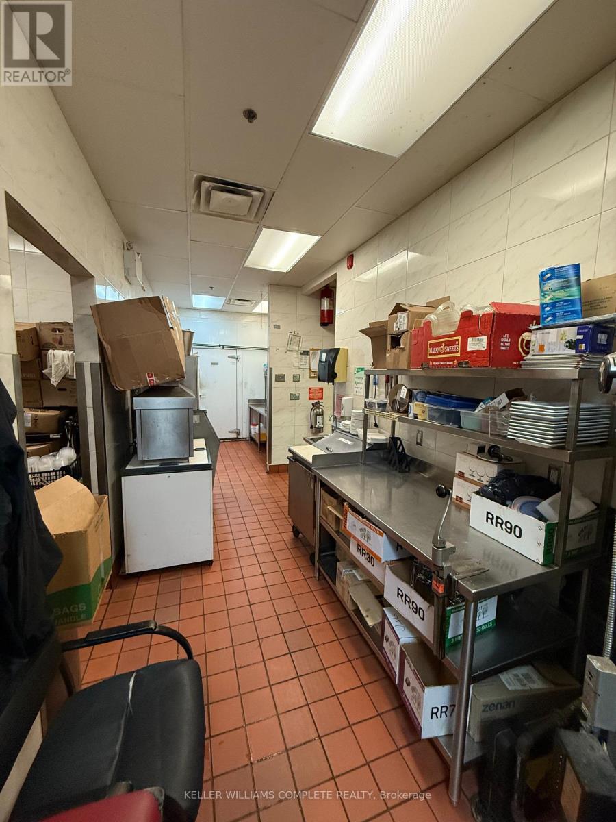 1508 Upper James Street, Hamilton (Mewburn), Ontario  L9B 1K3 - Photo 35 - X12442382