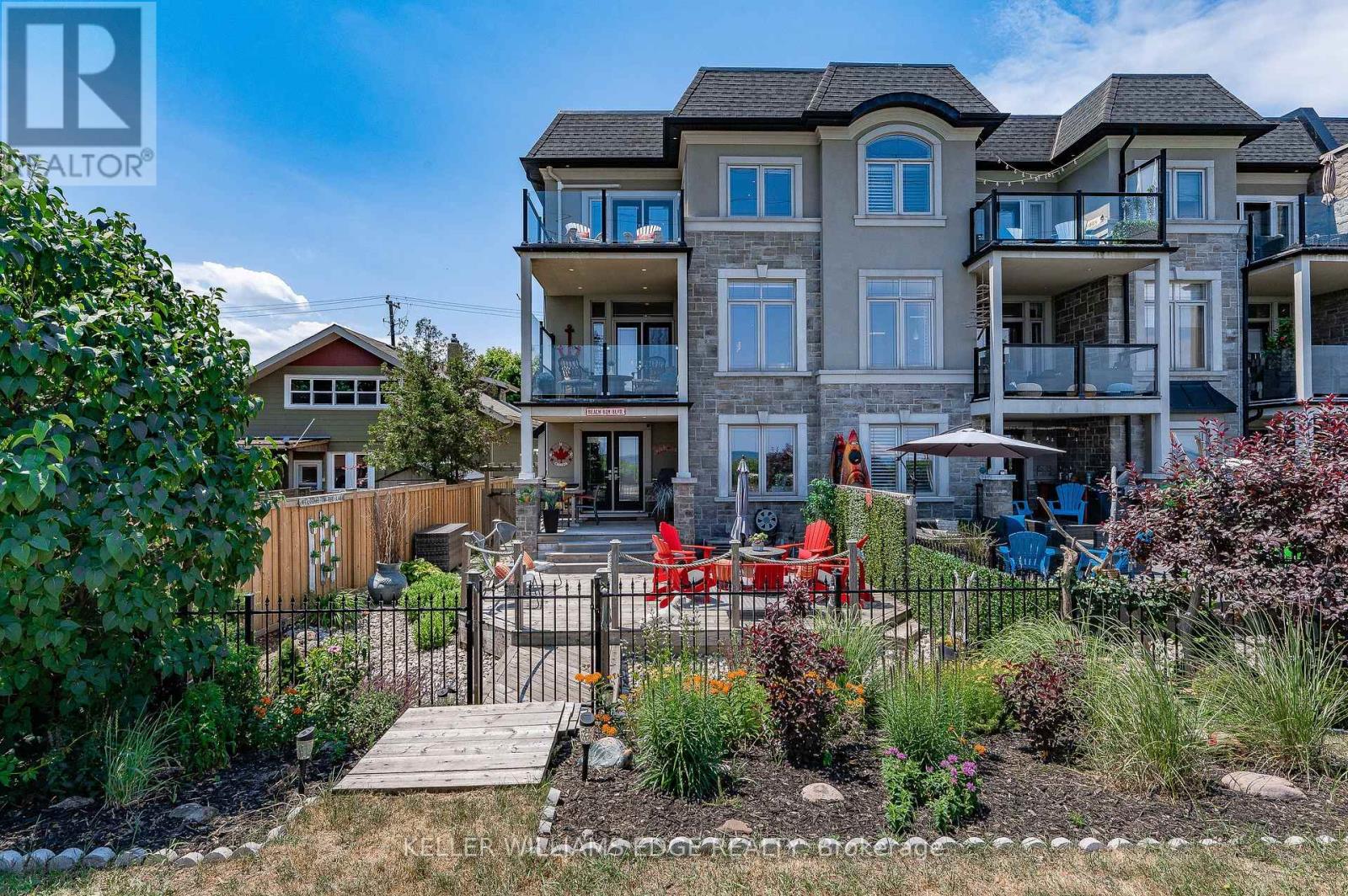 1081 Beach Boulevard, Hamilton (Hamilton Beach), Ontario  L8H 6Z9 - Photo 46 - X12442417