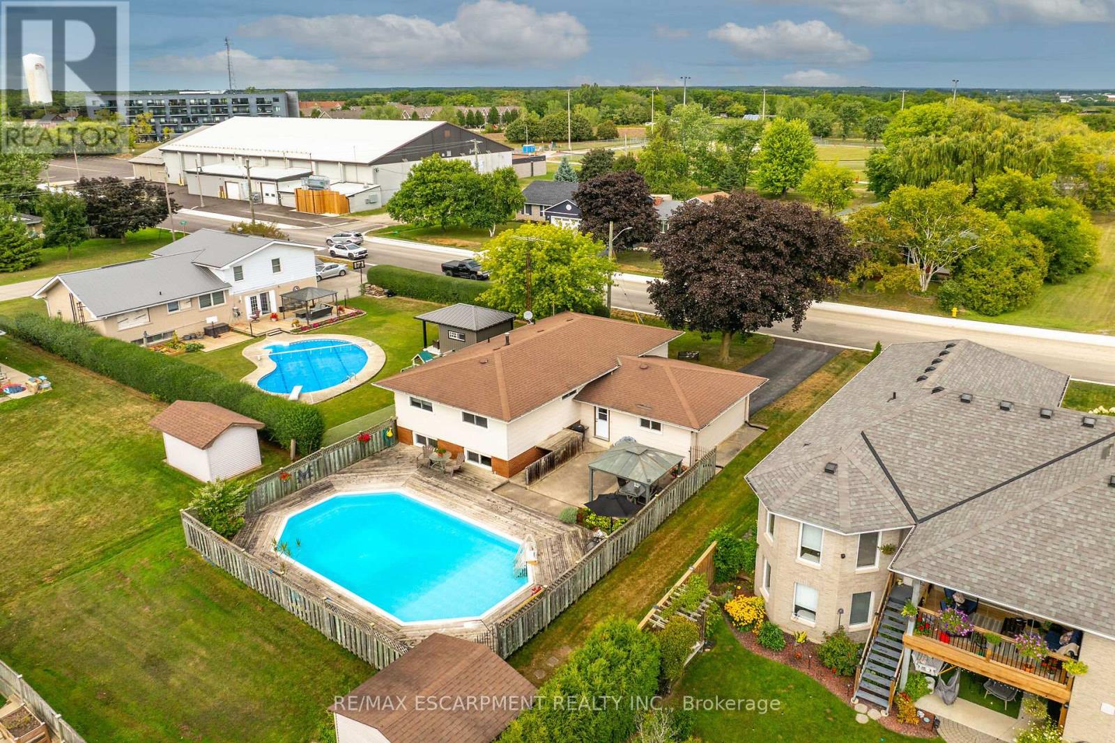 12 Athens Street, Haldimand, Ontario  N0A 1H0 - Photo 48 - X12442420