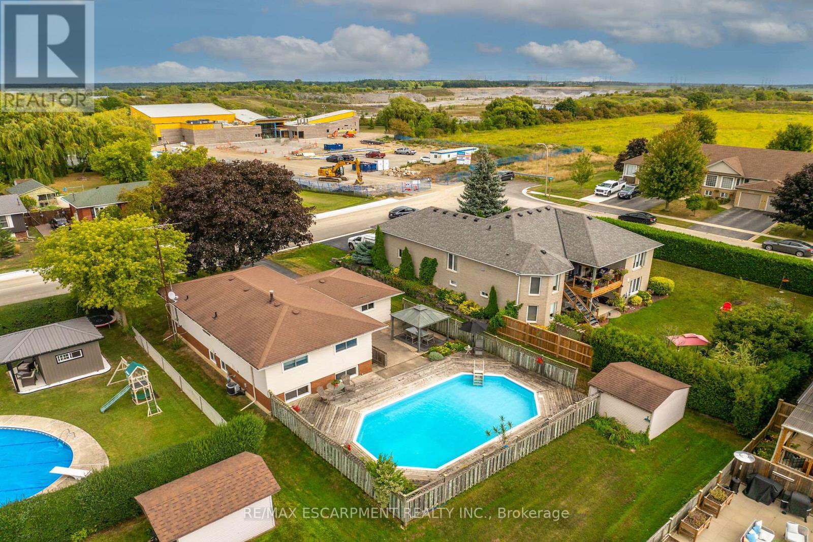 12 Athens Street, Haldimand, Ontario  N0A 1H0 - Photo 49 - X12442420