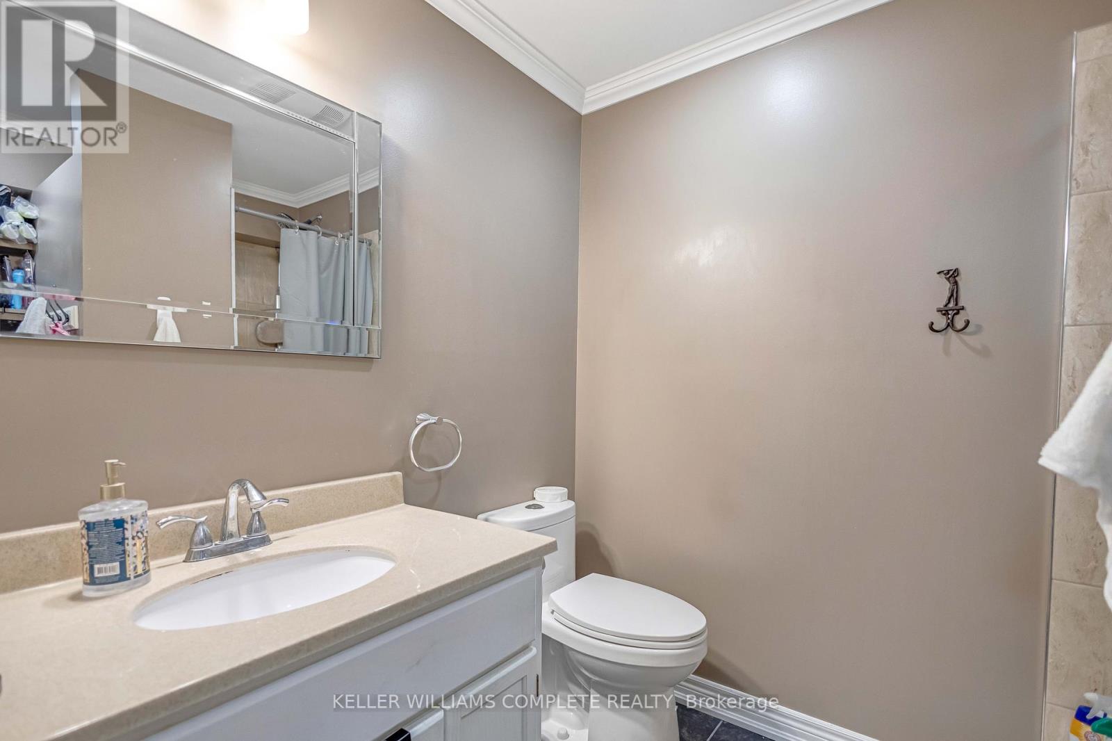 18 Rosewell Street, Hamilton (Randall), Ontario  L8W 2L1 - Photo 31 - X12442431