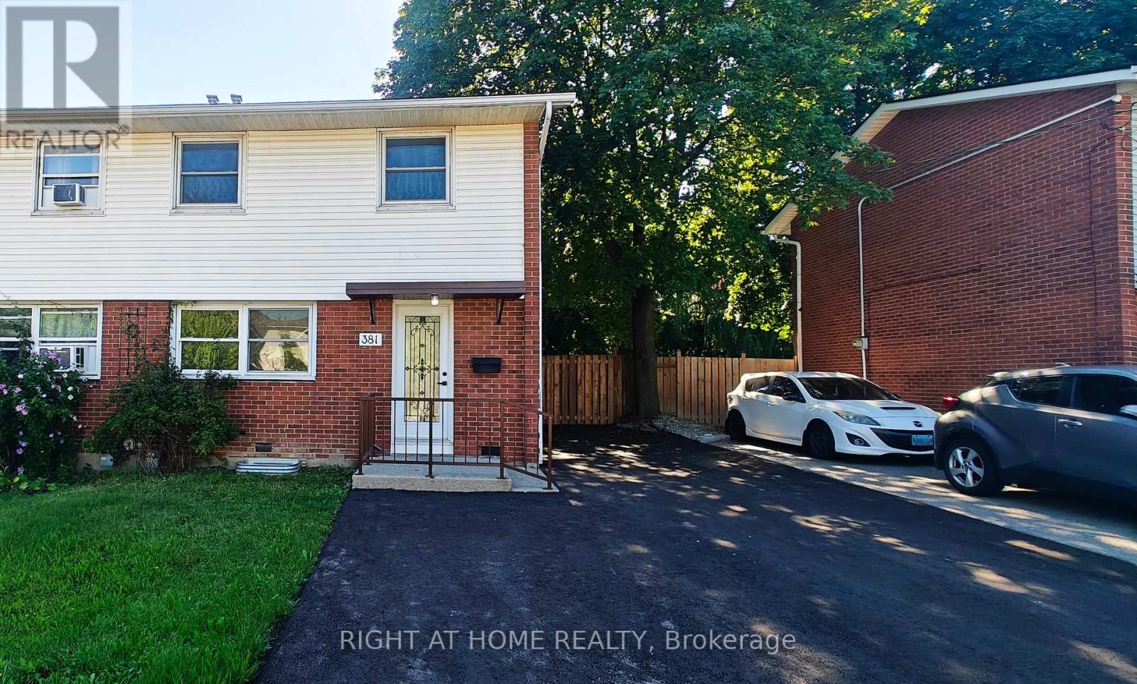 381 East 23rd Street, Hamilton (Burkholme), Ontario  L8V 2X5 - Photo 1 - X12442435