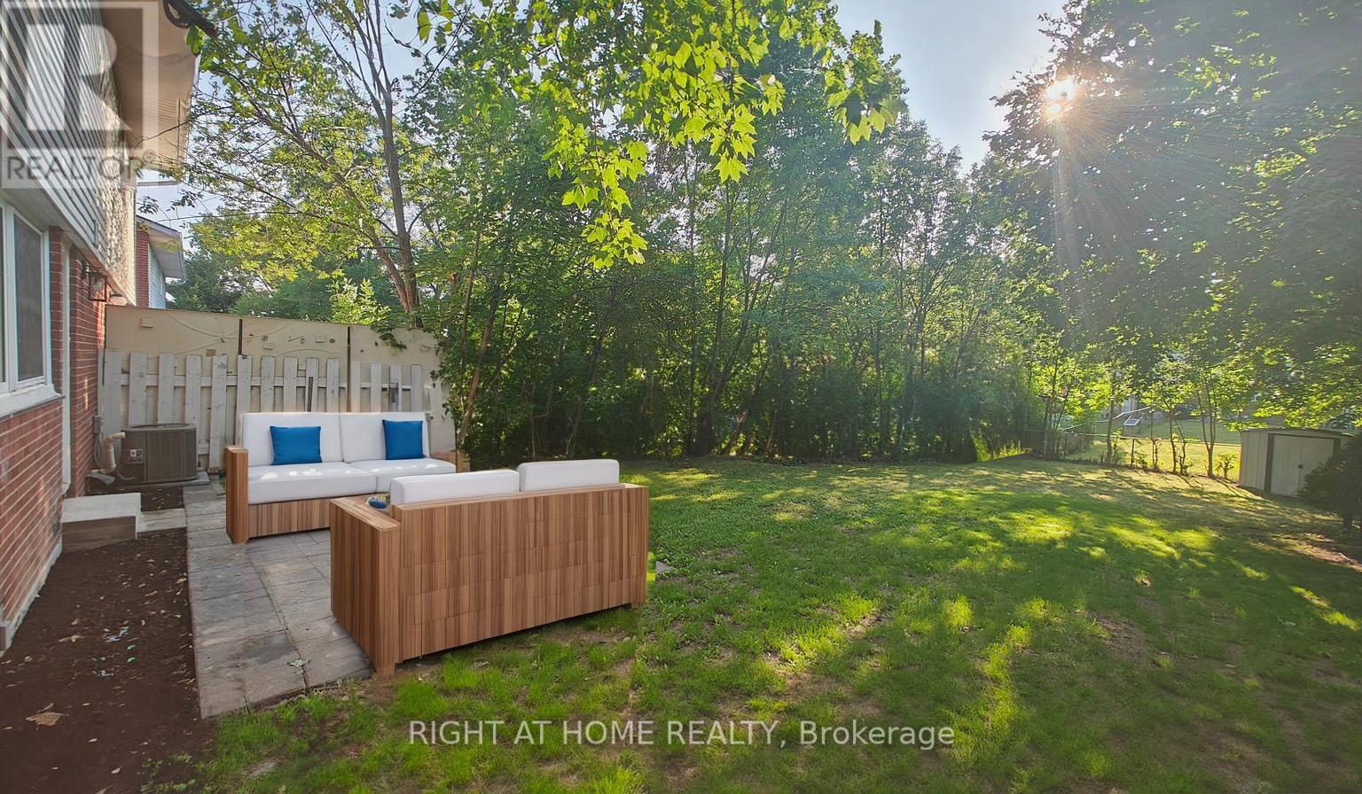 381 East 23rd Street, Hamilton (Burkholme), Ontario  L8V 2X5 - Photo 41 - X12442435