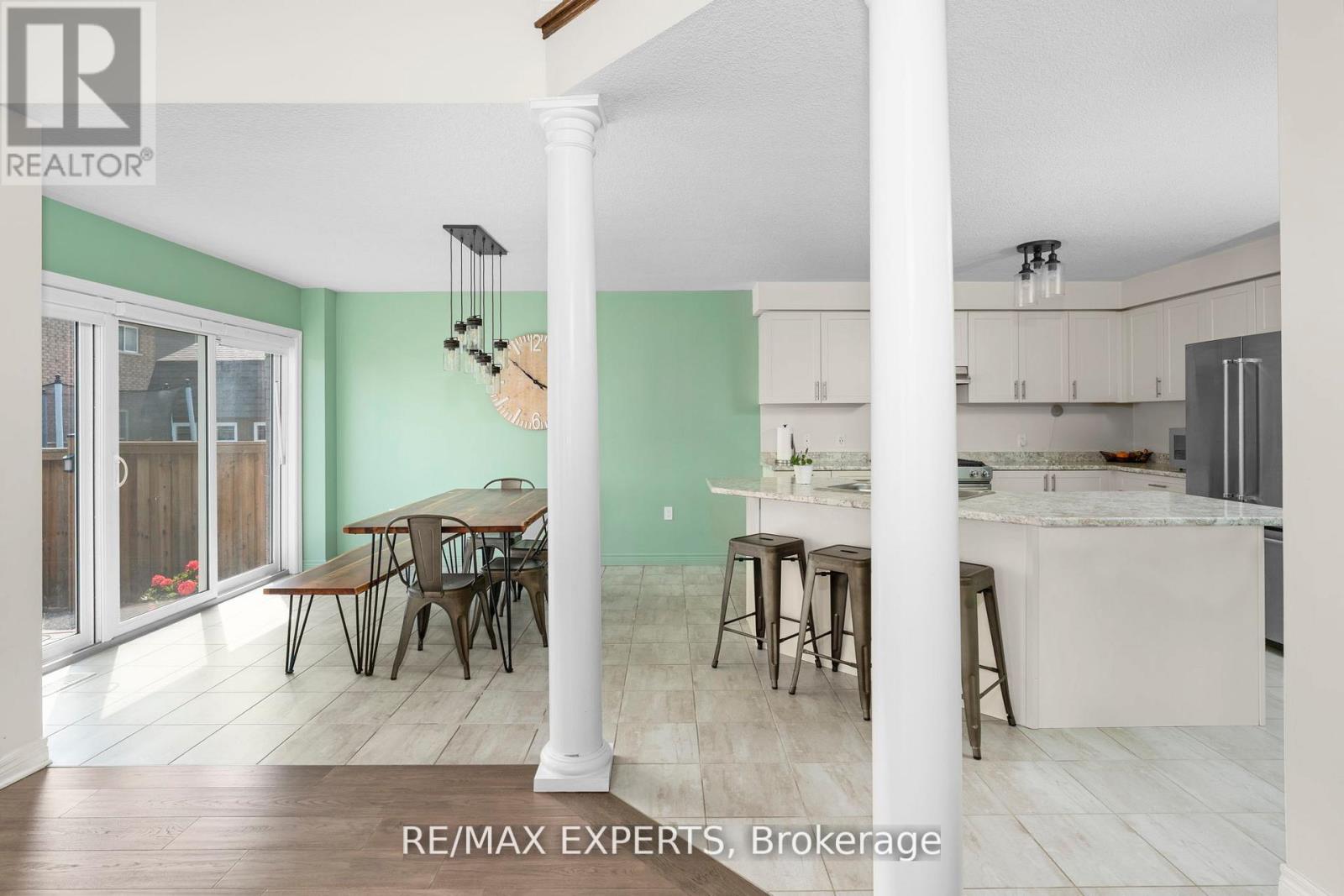 316 Dalgleish Trail, Hamilton, Ontario  L0R 1P0 - Photo 15 - X12442458