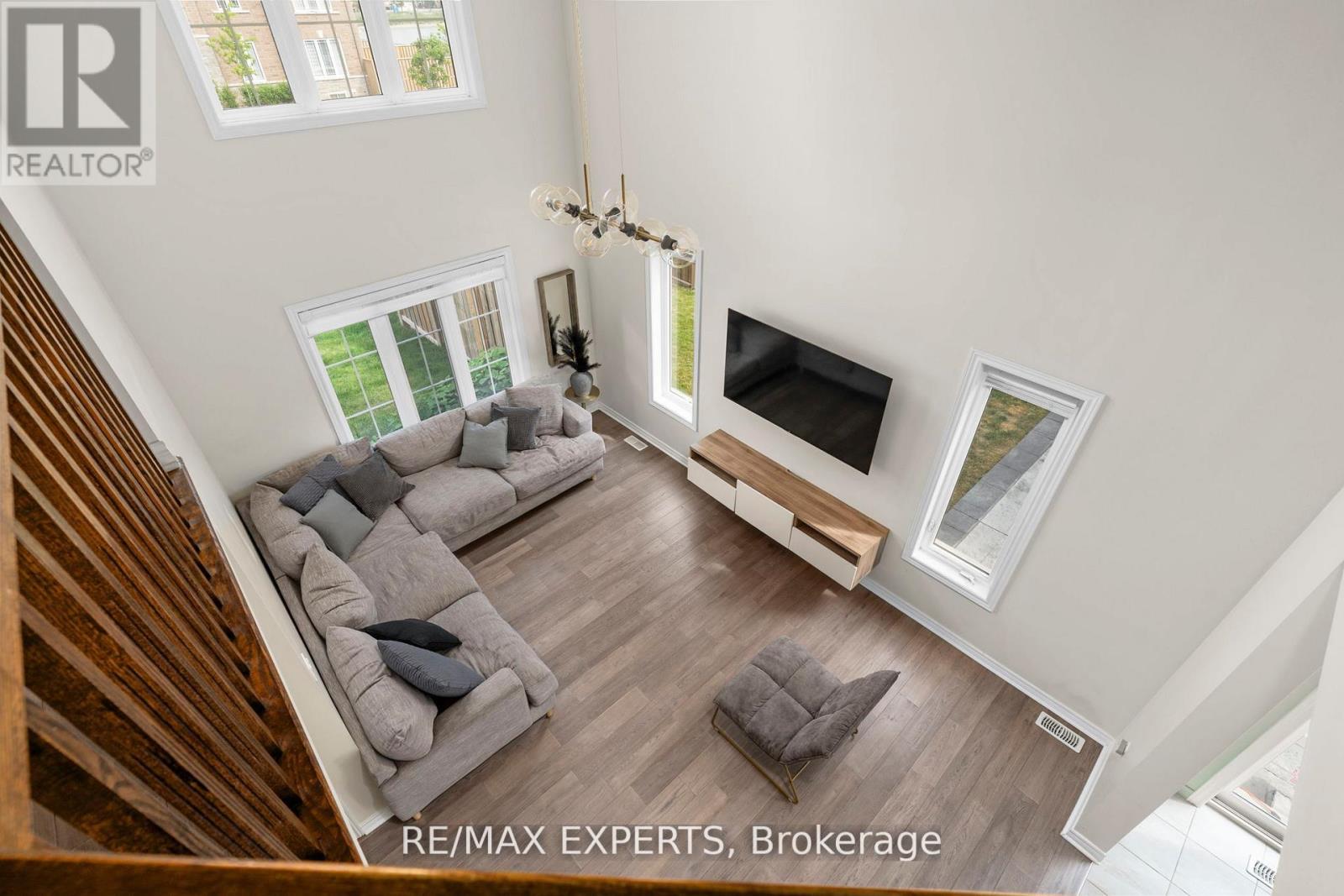 316 Dalgleish Trail, Hamilton, Ontario  L0R 1P0 - Photo 16 - X12442458