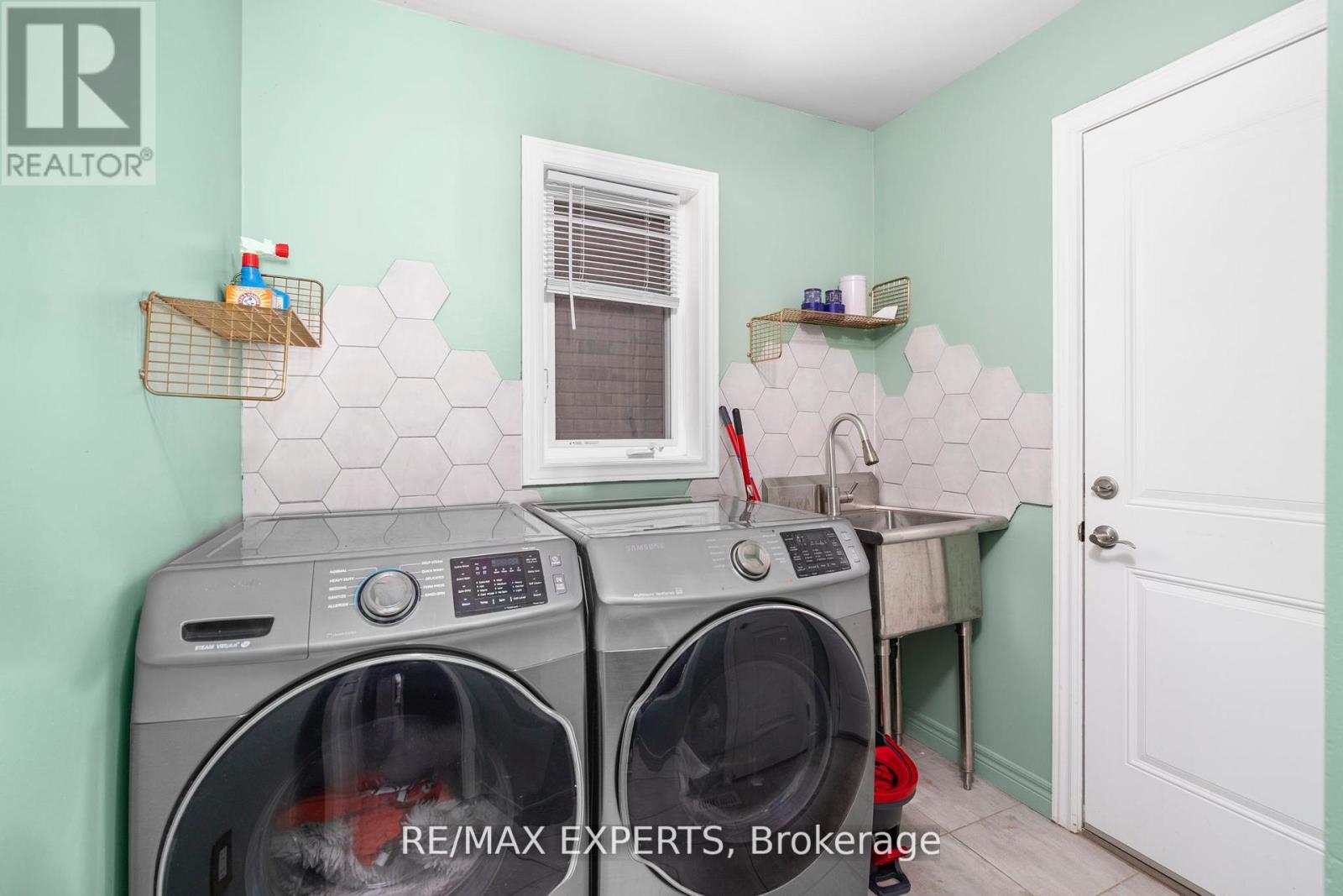 316 Dalgleish Trail, Hamilton, Ontario  L0R 1P0 - Photo 20 - X12442458