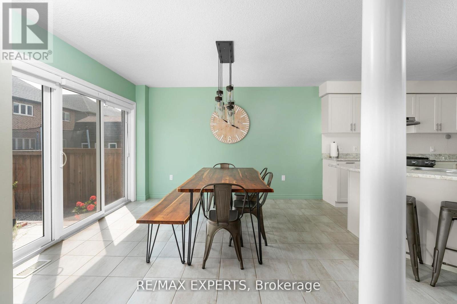 316 Dalgleish Trail, Hamilton, Ontario  L0R 1P0 - Photo 27 - X12442458