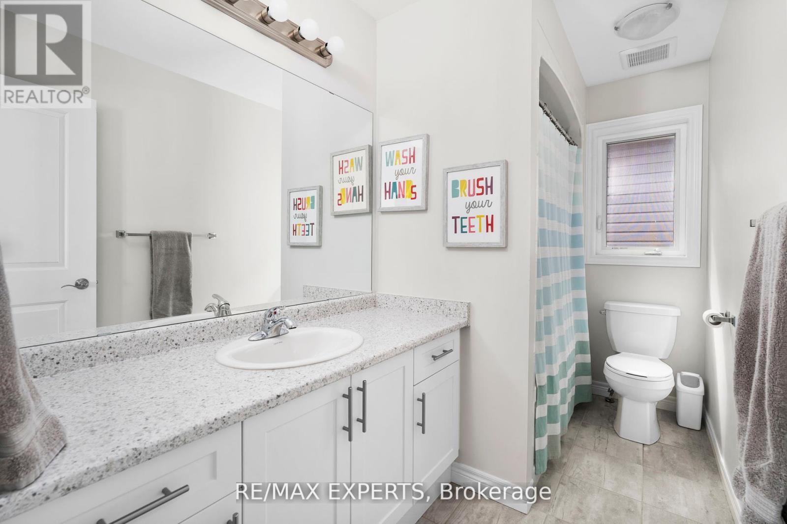 316 Dalgleish Trail, Hamilton, Ontario  L0R 1P0 - Photo 29 - X12442458