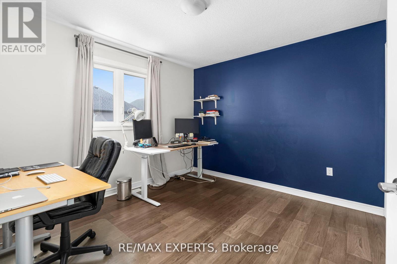 316 Dalgleish Trail, Hamilton, Ontario  L0R 1P0 - Photo 32 - X12442458
