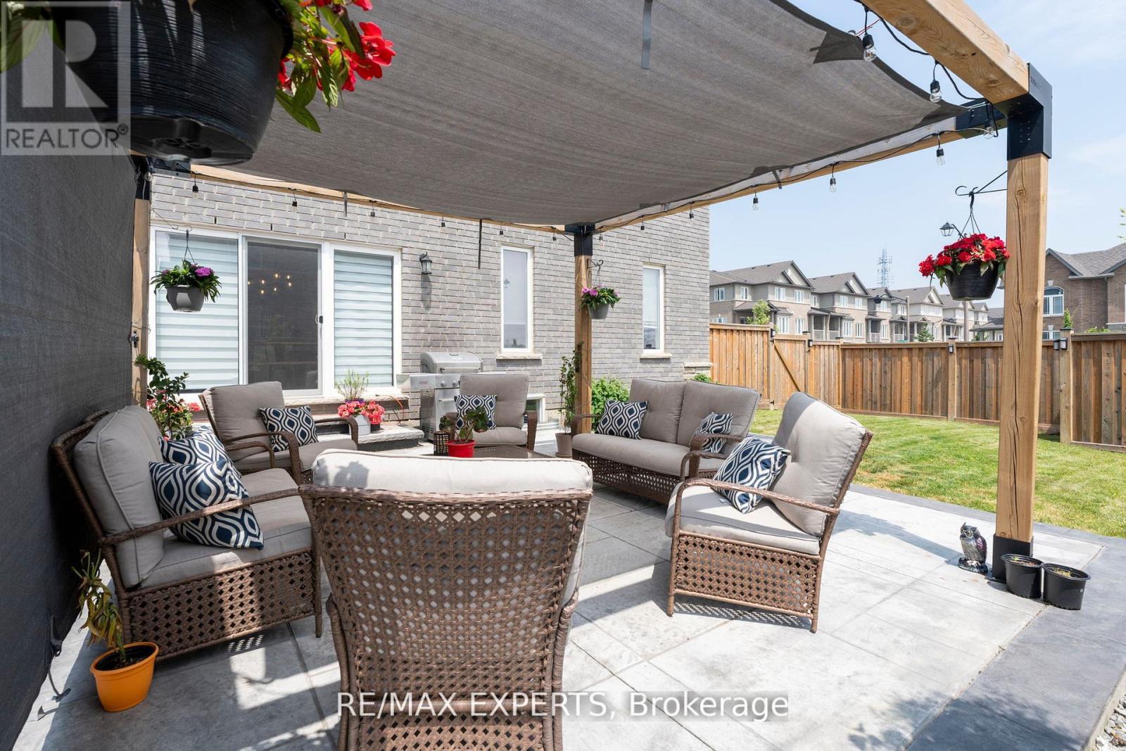 316 Dalgleish Trail, Hamilton, Ontario  L0R 1P0 - Photo 41 - X12442458