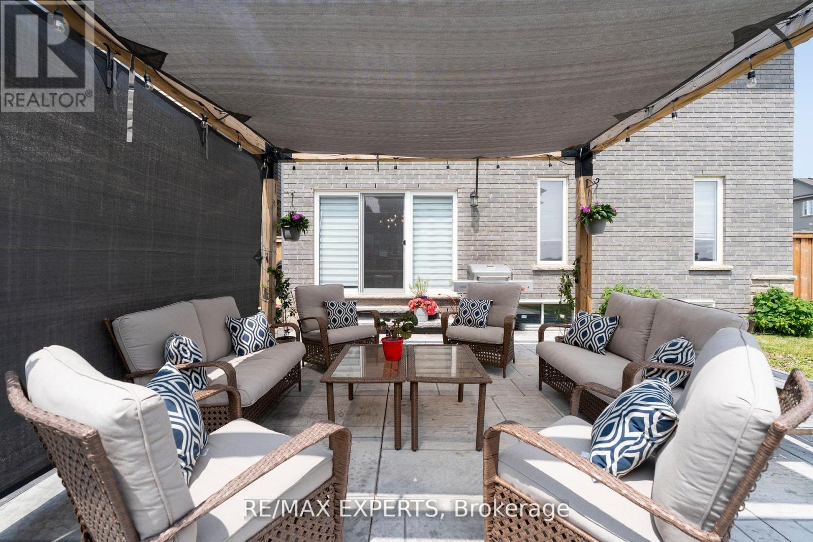 316 Dalgleish Trail, Hamilton, Ontario  L0R 1P0 - Photo 42 - X12442458