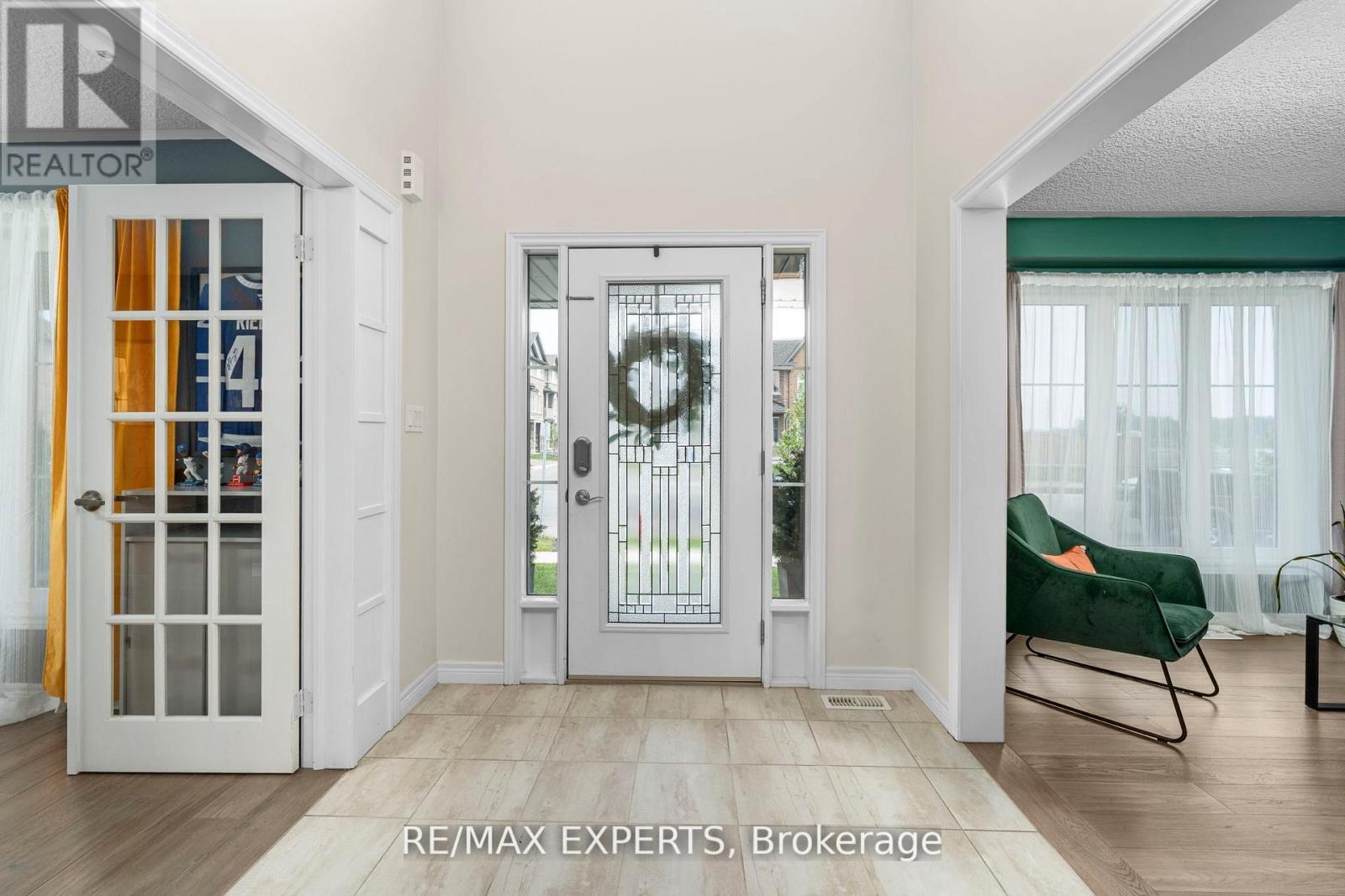 316 Dalgleish Trail, Hamilton, Ontario  L0R 1P0 - Photo 8 - X12442458