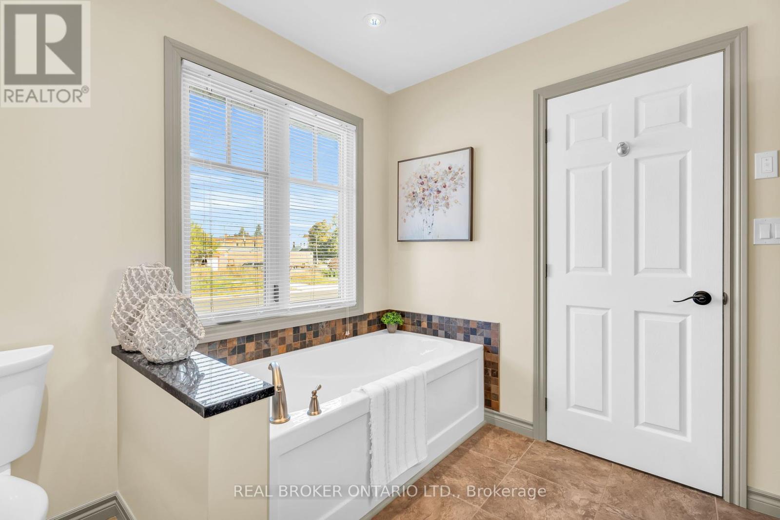 30 Victoria Street W, Southgate, Ontario  N0C 1B0 - Photo 31 - X12442505