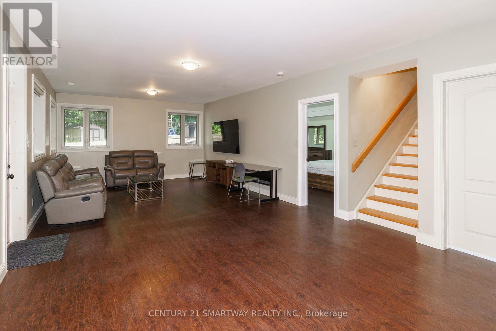 1066 Tally-Ho Winter Park Road, Lake Of Bays (Sinclair), Ontario  P1H 2J6 - Photo 30 - X12442529