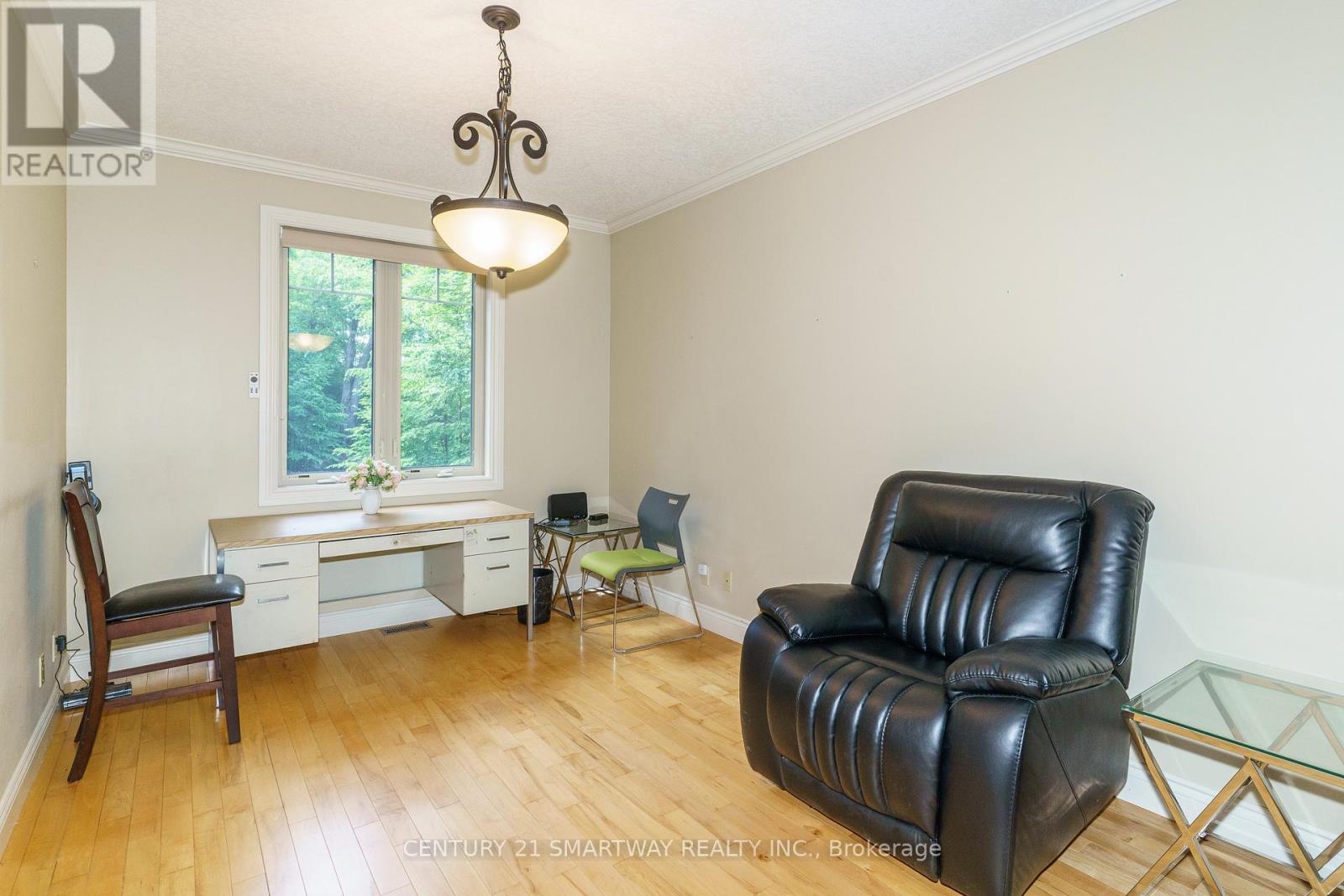 1066 Tally-Ho Winter Park Road, Lake Of Bays (Sinclair), Ontario  P1H 2J6 - Photo 6 - X12442529