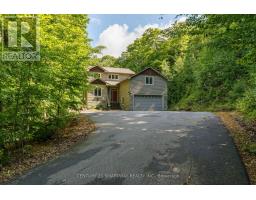 1066 Tally-Ho Winter Park Road, Lake Of Bays (Sinclair), Ca